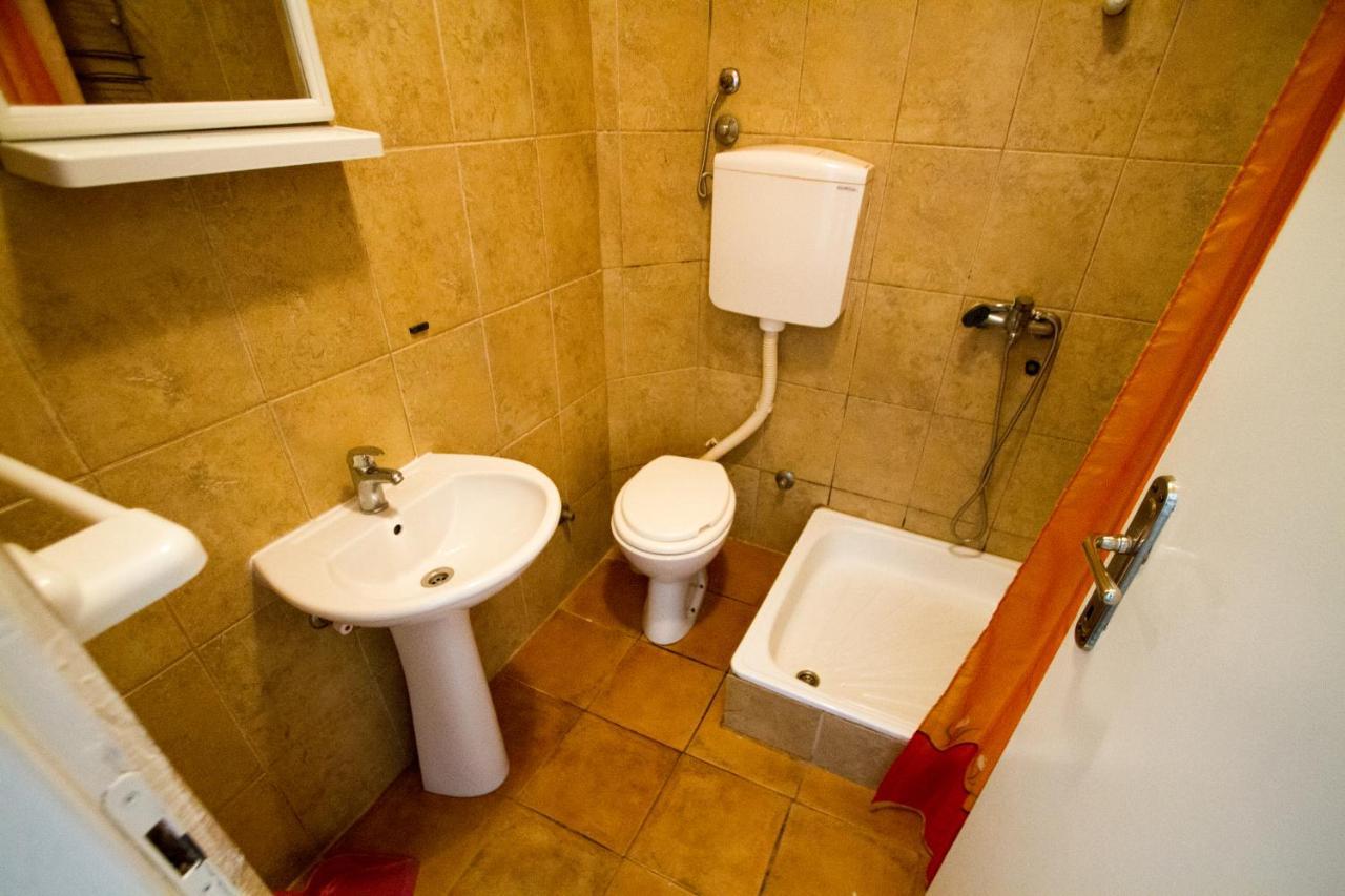 Belane Apartments ティヴァト エクステリア 写真