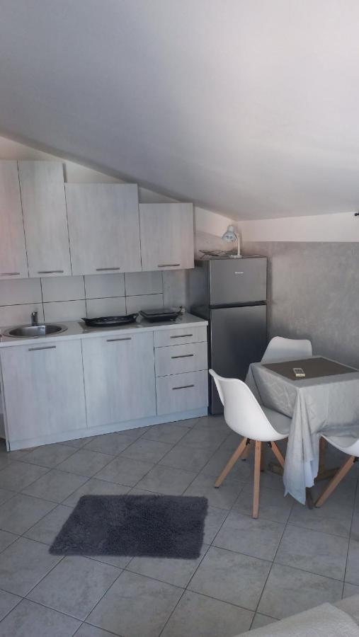Belane Apartments ティヴァト エクステリア 写真