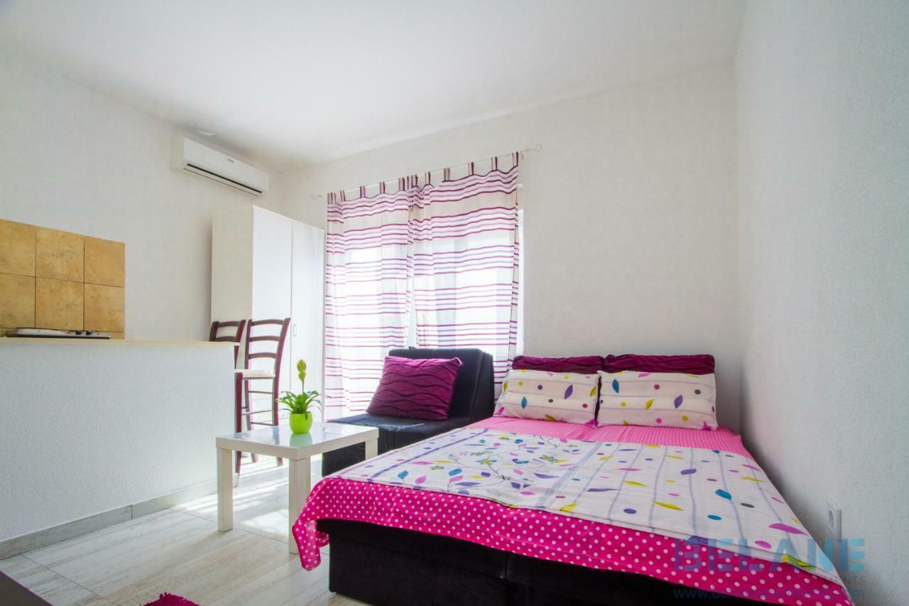 Belane Apartments ティヴァト エクステリア 写真